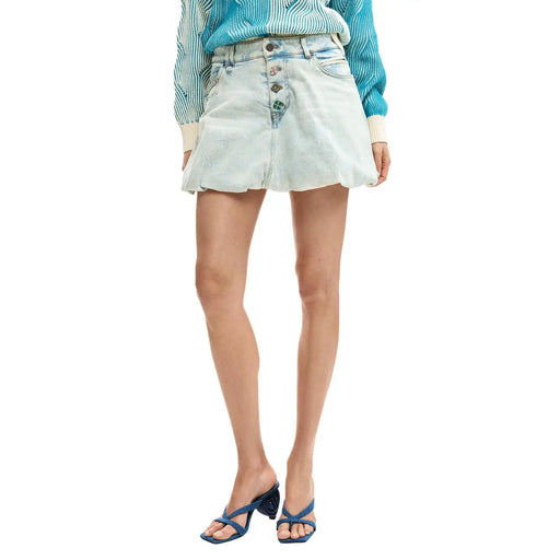Desigual Damen-Jeansrock aus hellblauer Baumwolle mit Knopfleiste vorne und ausgestelltem Saum aus hell gewaschenem Denim