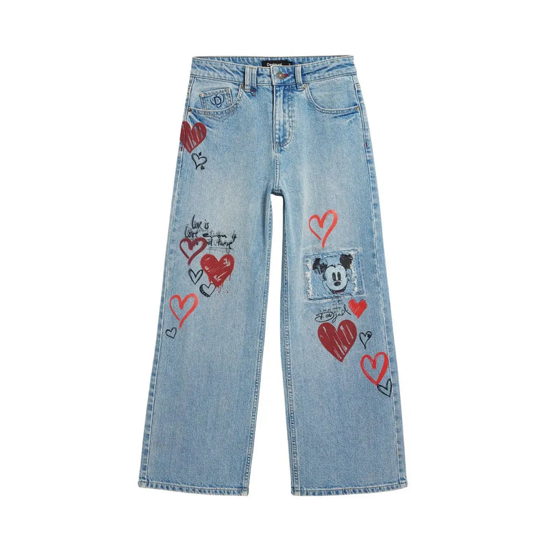 Desigual Damen-Jeans aus hellblauem Baumwoll-Denim mit roten Herzchen-Verzierungen und Mickey-Mouse-Aufnäher am Oberschenkel
