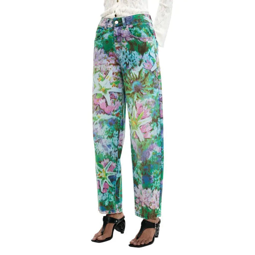 Desigual Damen hellblaue Jeans mit weitem Bein und Blumenmuster in Grün, Rosa und Lila