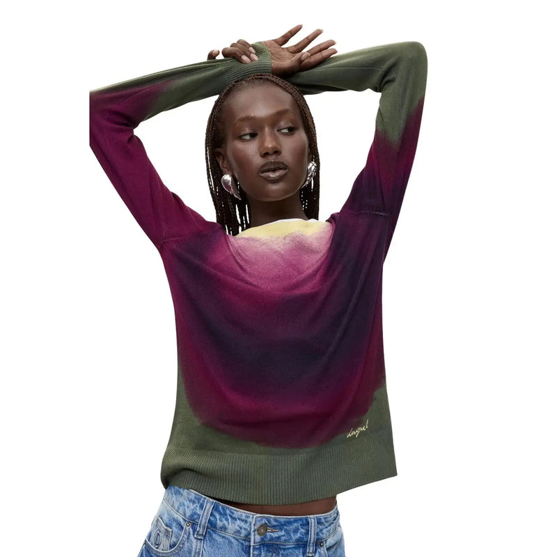 Desigual Damenpullover aus lila Viskose mit einem lebhaften Farbverlauf von Lila, Magenta und Olivgrün sowie geripptem Halsausschnitt