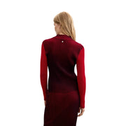 Desigual Damen rotes, schmal geschnittenes, geripptes Strickoberteil aus Viskosemischung mit langen Ärmeln top mit burgunderfarbenem Farbverlauf und metallischem Knopf am Halsausschnitt