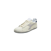 cremefarben diadora Herren-Sneaker aus beigefarbenem Wildleder und Leder mit grauen und marineblauen Akzenten für die Freizeit.