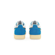 Diadora men’s light blue leather sneakers with blue and white suede and cream rubber sole for everyday style