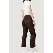 Braune Dickies Damenhose mit klassischer Passform, Baumwollmischung und dezenten Ziernähten, Cargohose, Vorderansicht