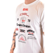 Diesel Weißes Herren-T-Shirt aus Baumwolle mit Rundhalsausschnitt, auffälligem, mehrfarbigem Grafikdruck sowie roten und schwarzen Logos und Schriftzügen