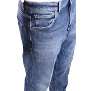 Dondup mittelblaue Herrenjeans aus Denim mit fünf Taschen und dezenter Waschung, Vorderansicht