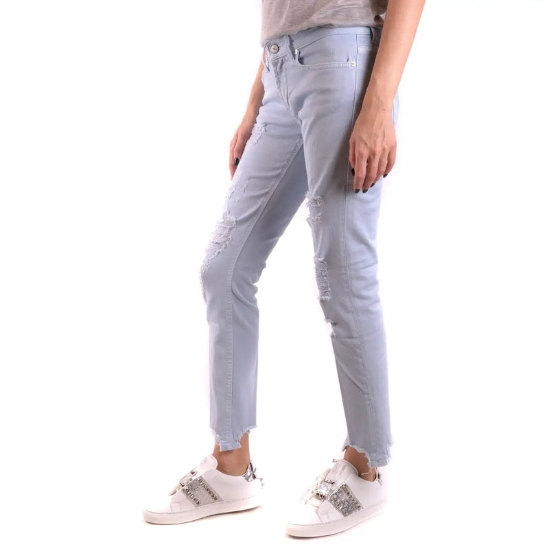 Dondup Hellblaue Damen-Jeans aus Baumwolle mit Rissen, Used-Look, ausgefransten Knien und ausgefranstem Saum.