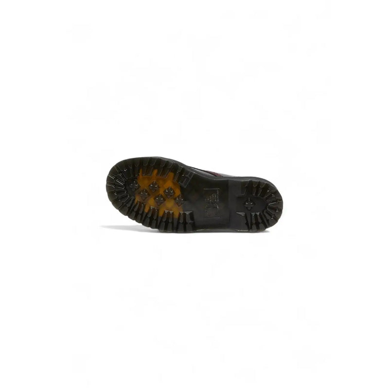 Black dr martens women bordeaux leather platform boots showing the back side of the footwear