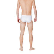 Ea7 Weiße, schlichte Badehose aus Polyester für Herren, von vorne im Stil weißer Slips gezeigt.
