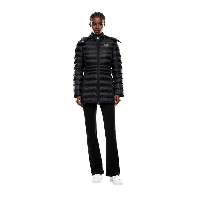 Ea7 Schwarze Damen-Winterjacke aus Polyester mit Kapuze, Steppdesign und kleinem Logo auf der Brust für kaltes Wetter