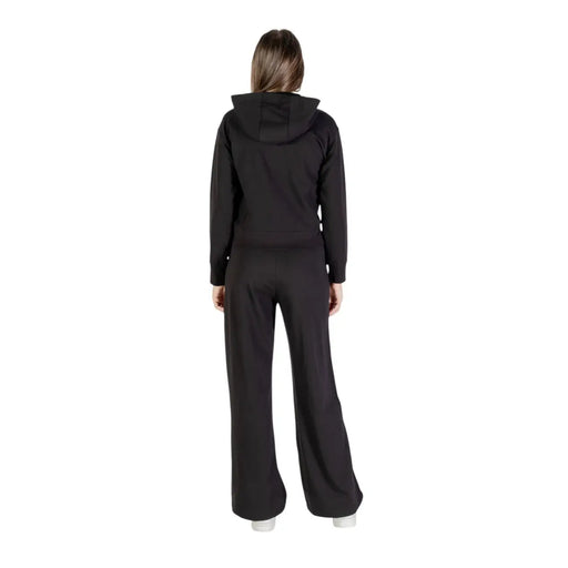 Ea7 Schwarzer Damen-Overall aus Baumwolle mit Kapuze und Reißverschluss, bestehend aus Sweatshirt und weit geschnittener Hose, Vorderansicht