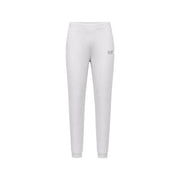 Weiße, schmal geschnittene Jogginghose von ea7 mit dezentem Markenlogo am Oberschenkel, kombiniert mit einem grauen ea7 Damen-Jumpsuit aus Baumwolle mit Rundhalsausschnitt