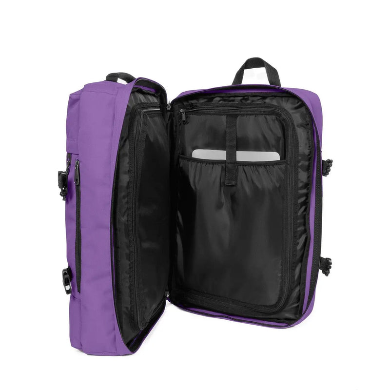 Eastpak Herren-Rucksack aus lila Polyester mit schwarzem Innenfutter und Reißverschlüssen, elegantes Reisetaschen-Design zum Packen von wichtigen Dingen