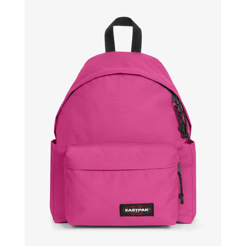 Ein leuchtend fuchsiafarbener Eastpak-Herrenrucksack mit schwarzen Reißverschlüssen und top Griff aus Polyamid, Maße: 40 x 30 x 18 cm