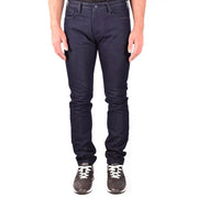 Emporio Armani Herrenjeans in Dunkelindigo mit schmaler Passform und Fünf-Taschen-Design, Vorderansicht