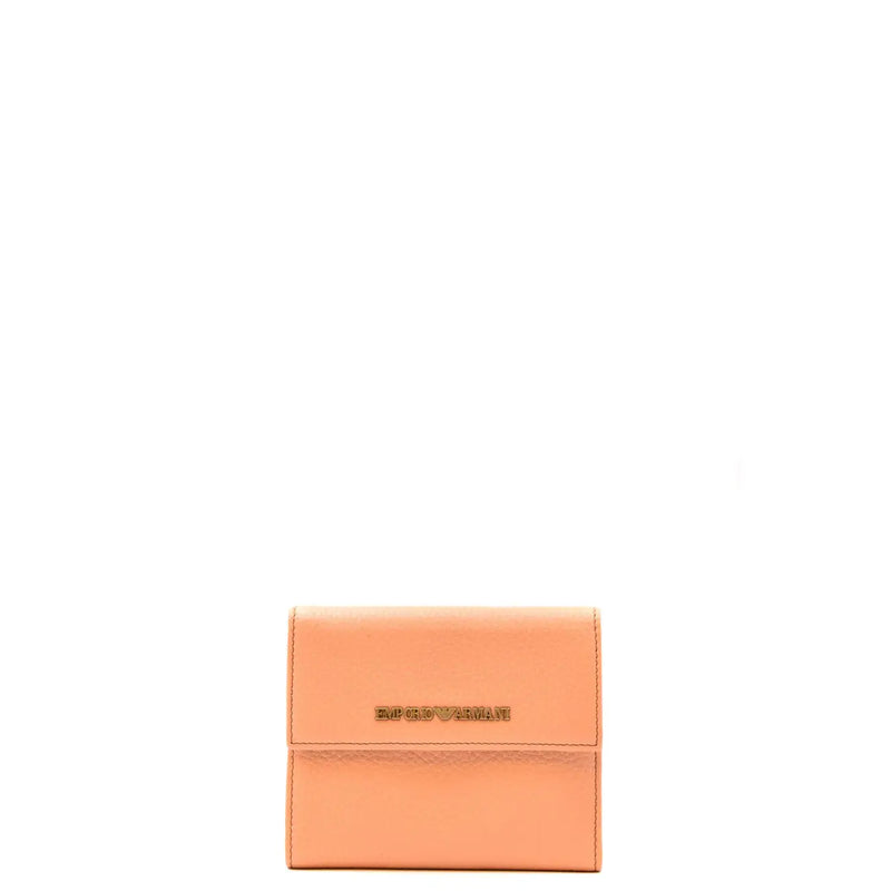 Emporio Armani Damen-Ledergeldbörse in Koralle mit pfirsichfarbenen Fächern aus Glattleder und goldfarbenem Logo-Emblem.