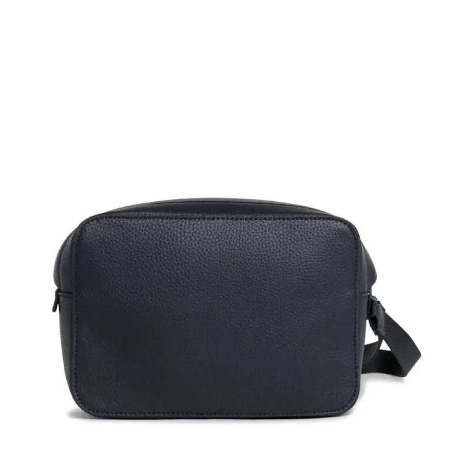 
                      
                        Calvin Klein leather wash bag perfect for urban city fashion enthusiasts
                      
                    