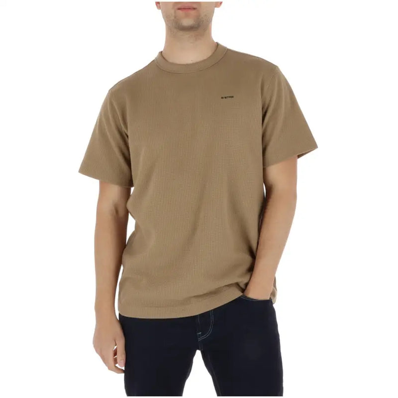 Beige gerippte Herren-Sweatshirt aus Bio-Baumwolle t-shirt mit Rundhalsausschnitt und kleinem schwarzen Logo auf der linken Brust von G-Star