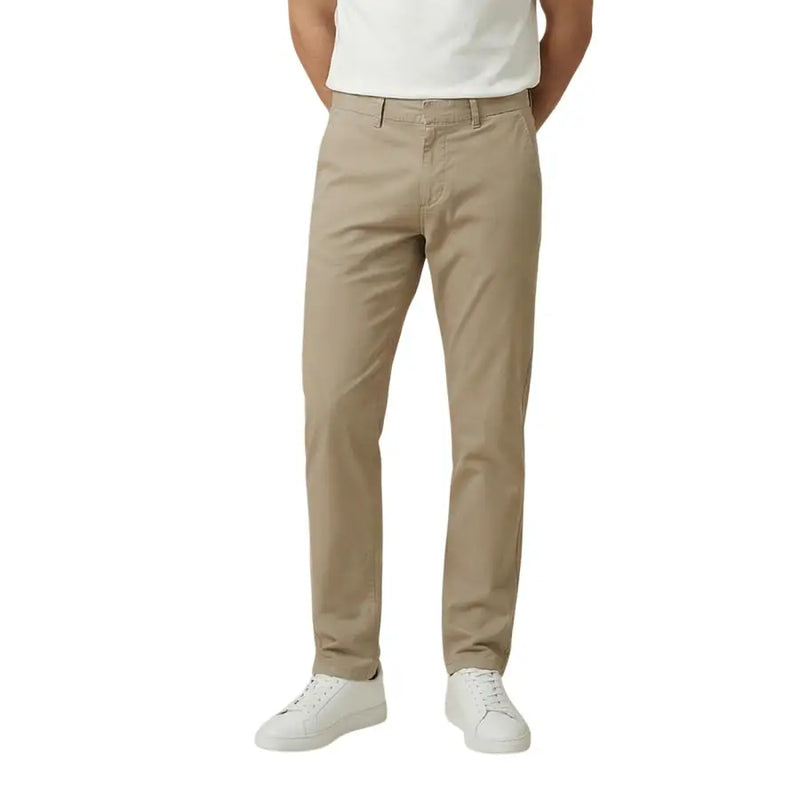 Gant Herren-Chino-Hose in Khaki mit klassischer Passform und dezenten Ziernähten für vielseitige Tragemöglichkeiten