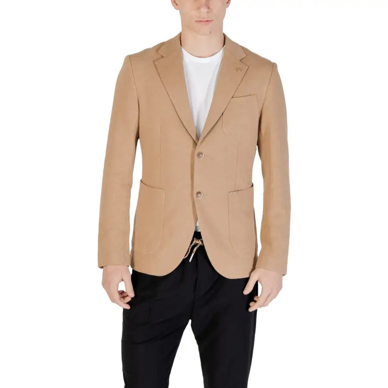 Gianni Lupo beige classic fit spring summer blazer for men with two front buttons and flap pockets