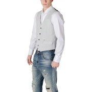 A men’s black pinstripe linen cotton gilet by Gianni Lupo with classic stripes black buttons and subtle pocket detail