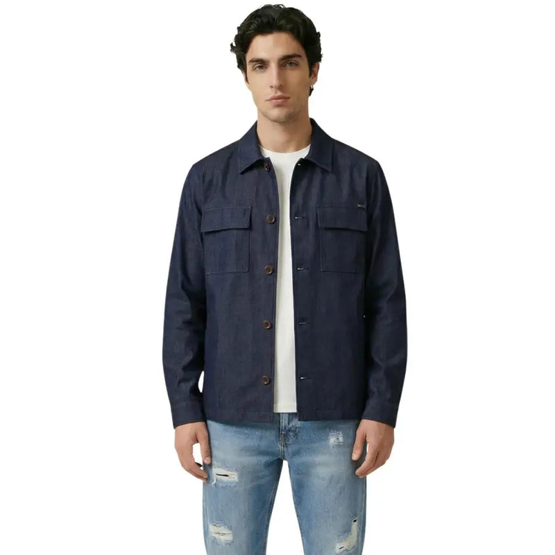 Dunkelblaue Jeansjacke von Gianni Lupo mit zwei Brusttaschen und braunen Knöpfen für Herren