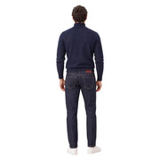 Gianni lupo Herren-Wollpullover in Marineblau mit schmal geschnittener Jeans und dezenten Ziernähten, Vorderansicht