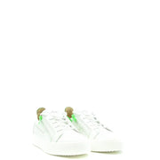Weiße Herren-Sneaker von Giuseppe Zanotti aus Leder mit Reißverschluss und neongrünen Reißverschlussdetails an der Seite.