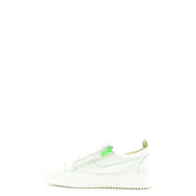 Weiße Herren-Sneaker von Giuseppe Zanotti aus Leder mit Reißverschluss, neongrünem Reißverschlussdetail und klobiger weißer Sohle