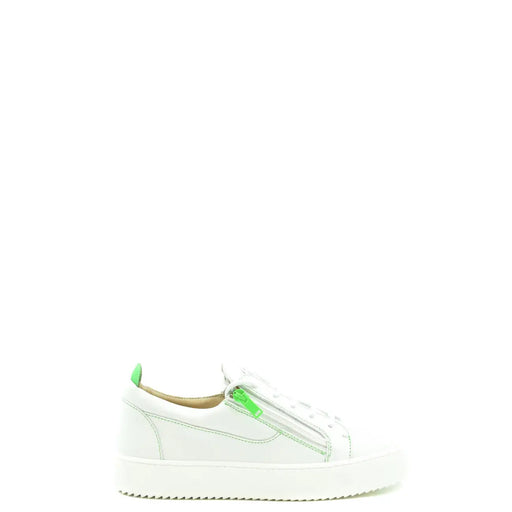 Weißer Herren-Sneaker von Giuseppe Zanotti aus Leder zum Hineinschlüpfen mit neongrünem Reißverschluss und farblich passendem Fersenlaschen-Detail