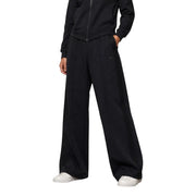 Guess active Schwarze Damenhose Lyra Straight Pant mit weicher, lockerer Passform und dezenten Seitentaschen im Wide-Leg-Stil