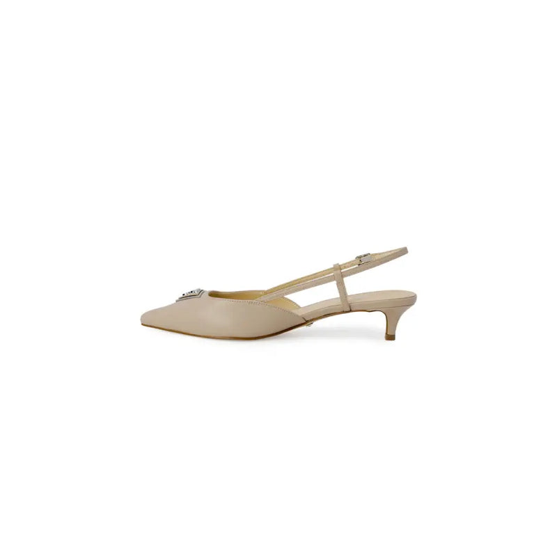 Beiges Leder Guess Slingback-Pumps mit schmalem Absatz und silberner Schnalle an der Spitze, Größe 4