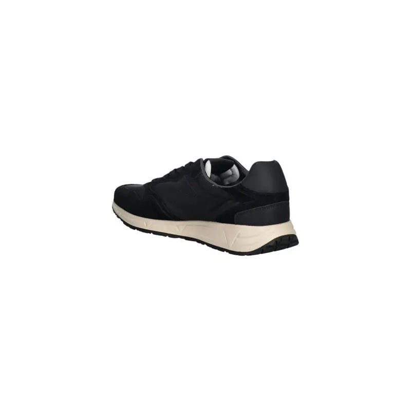 Guess Schwarze, sportliche Herren-Sneaker zum Hineinschlüpfen aus schwarzem Wildleder mit cremefarbener Zwischensohle und schwarzer Gummisohle