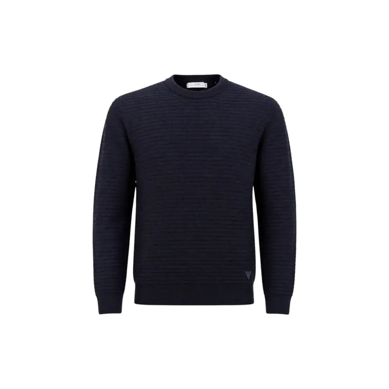 Guess Herren-Strickpullover Merton mit Rundhalsausschnitt in Dunkelblau mit dezenter Rippenstruktur und dreieckigem Logo-Detail