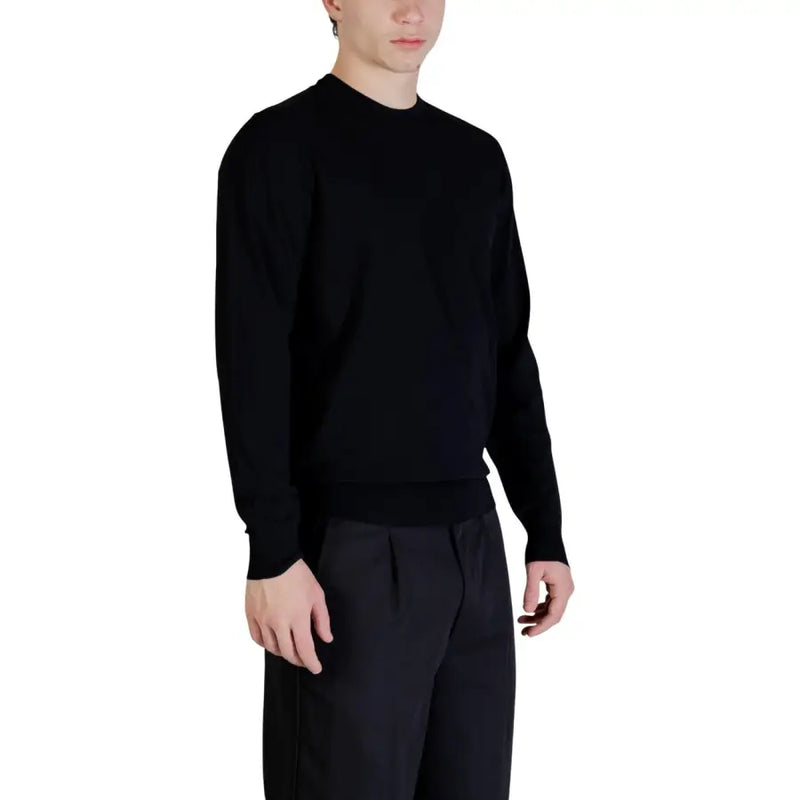 Schwarz guess Kadir Tech Herren-Strickpullover mit langen Ärmeln, Rundhalsausschnitt und Rippbündchen aus Strickgewebe