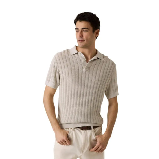 Beiges, geripptes Poloshirt mit klassischem Kragen und kurzen Ärmeln aus Baumwollviskose von Guess Männer