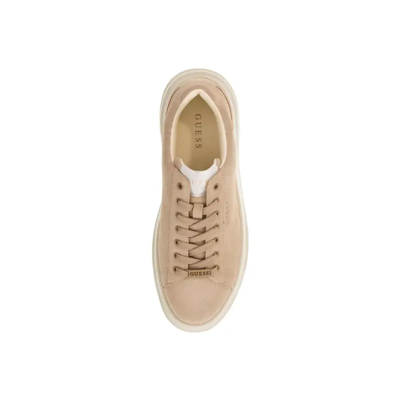 Guess Herren-Sneaker, beige Wildleder, niedrigtop mit weißer Gummisohle und passenden Schnürsenkeln für sportliches Hineinschlüpfen