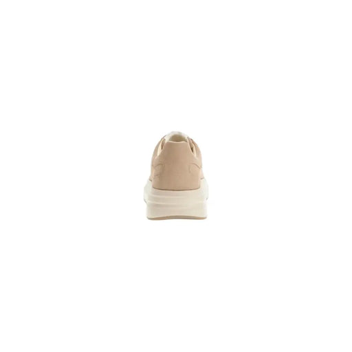 Beiges Wildleder Guess Herren-Sneaker mit sportlichem Slip-on-Design und klobiger, cremefarbener Gummisohle