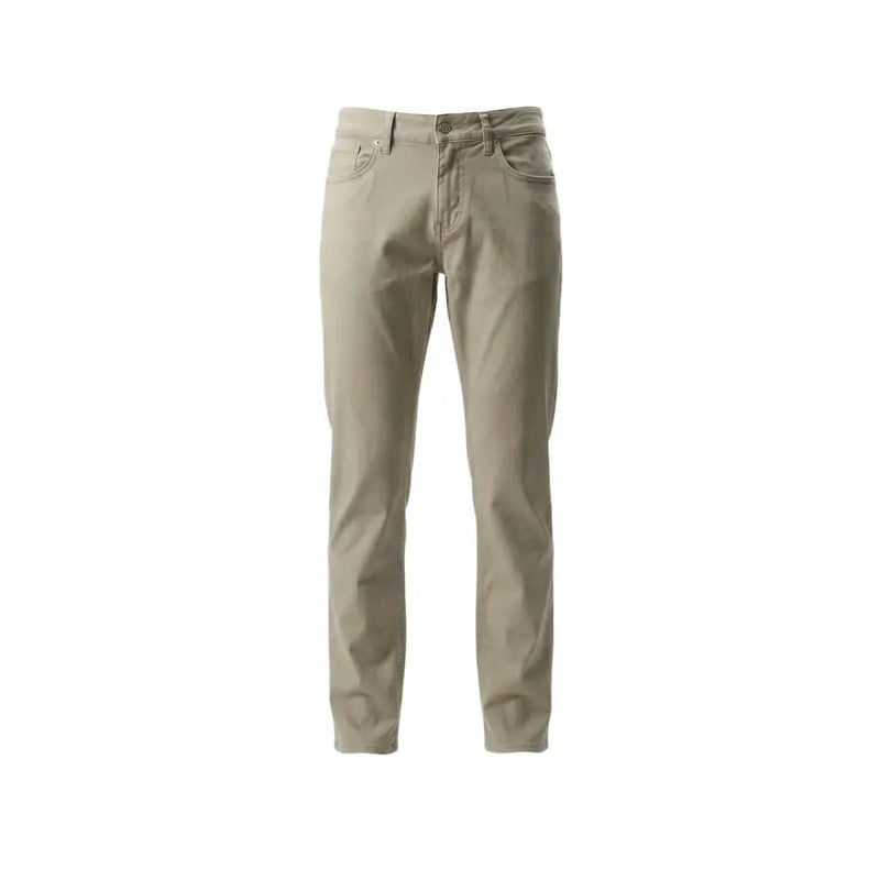 Guess Herrenhose aus beigefarbenem Baumwollmischgewebe, schmal geschnittene Chino-Hose in Khaki mit fünf Taschen und dezenten Ziernähten.