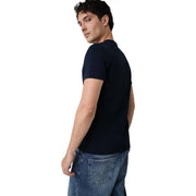 Guess Herren-T-Shirt aus blauer Baumwolle, extra schmal geschnitten, Rundhalsausschnitt, Rückseite in Schwarz, Kurzarmdesign