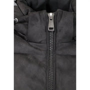 Guess Schwarze Damen-Steppjacke aus Wildleder mit silbernem Reißverschlussanhänger und Guess Logo, Vorderansicht