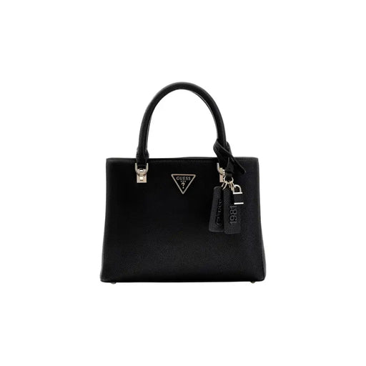 Guess Schwarze Handtasche aus strukturiertem Leder mit silberfarbenen Beschlägen und Logo-Anhänger