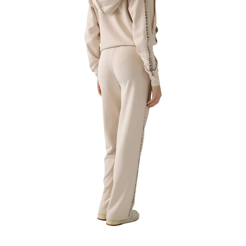 Beige guess Damen-Jogginghose mit schwarzem, vertikalem Textstreifen, Modal-Mischgewebe, Freizeithose, Vorderansicht