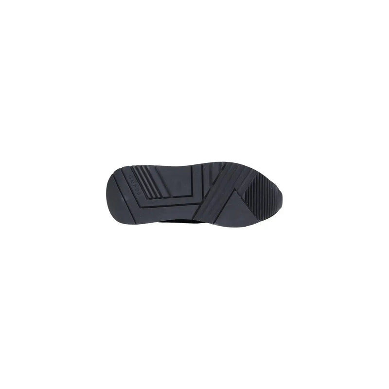 Black rubber sole with geometric tread pattern of Guess women black polyester sporty sneakers