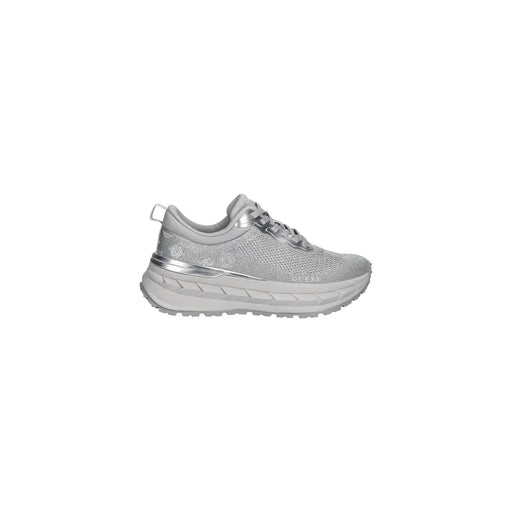 Silber Guess Damen-Sneaker mit Mesh-Obermaterial und Metallic-Akzenten aus Polyester im Slip-Design für die Freizeit