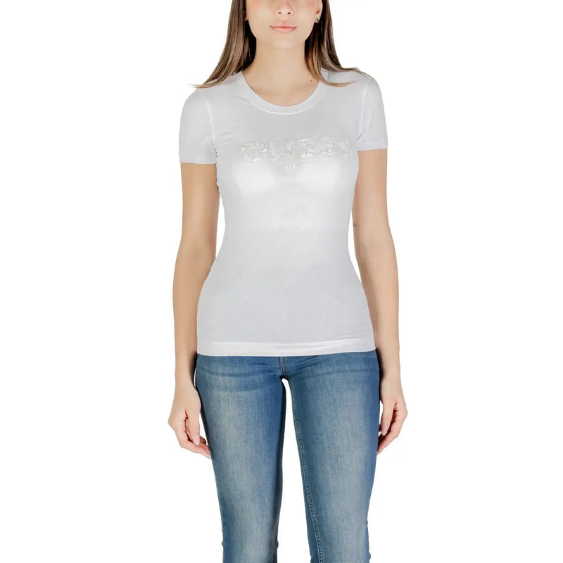 Weiß Guess Kurzarm-T-Shirt aus Baumwolle für Damen mit Rundhalsausschnitt und erhabenem silbernen Logo-Schriftzug auf der Brust
