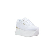 Guess women white platform sneaker with sleek minimalist design and subtle gold accents on the heel in spring summer collection