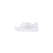 Guess women white polyurethane slip on sneakers with white platform sole and subtle silver logo detailing