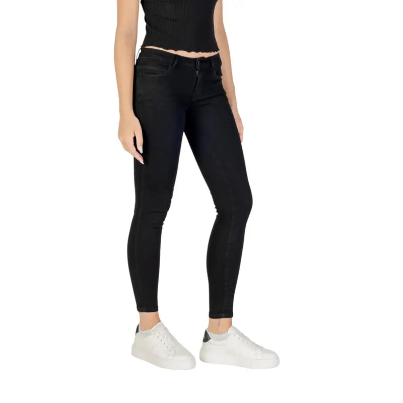 Guess Schwarze Damen-Skinny-Jeans mit Taschen, elegantem, figurbetontem Design und dezenter Struktur