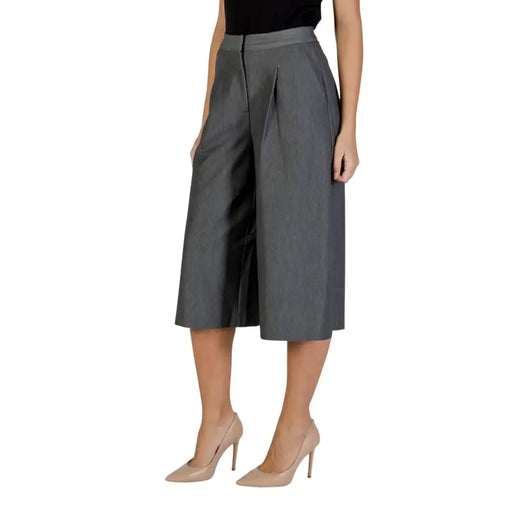 Ichi Women Grey Pleated Wide-Leg Culottes with Zip and Pockets